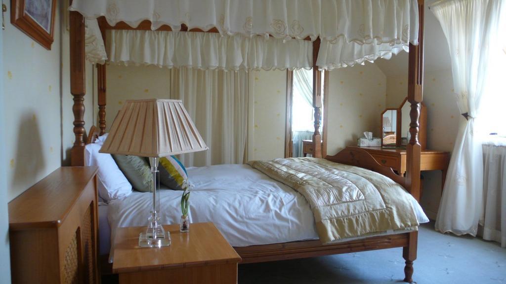 Sandilands House Edinburgh Room photo