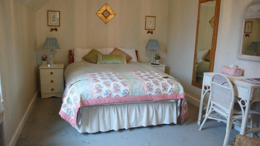 Sandilands House Edinburgh Room photo
